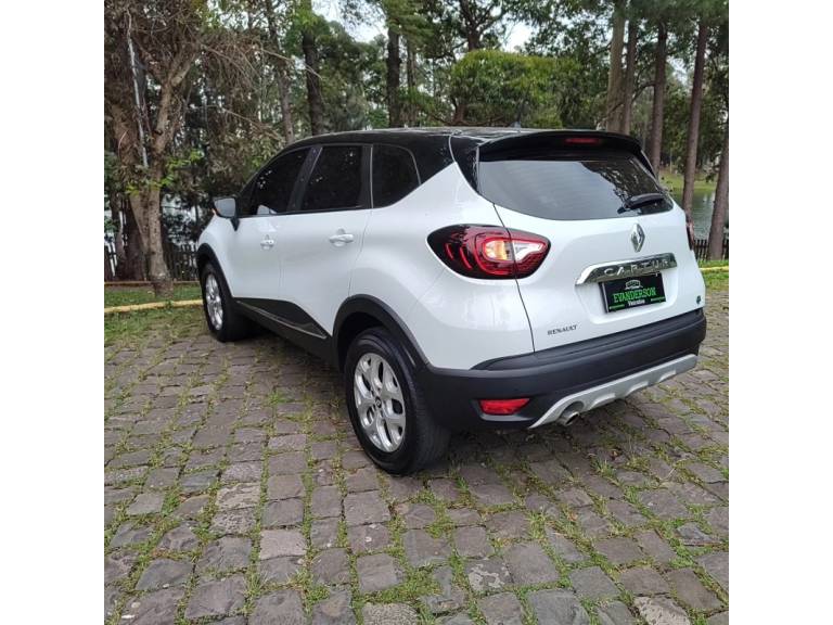 RENAULT - CAPTUR - 2017/2018 - Branca - R$ 69.900,00