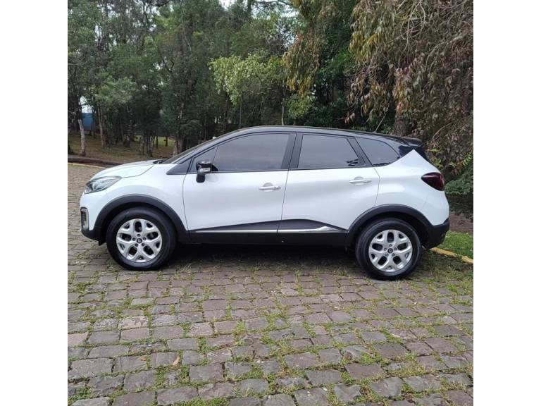 RENAULT - CAPTUR - 2017/2018 - Branca - R$ 69.900,00